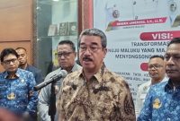 Foto : Gubernur Maluku, Hendrik Lewerissa.& Wagub Abdullah Vanath