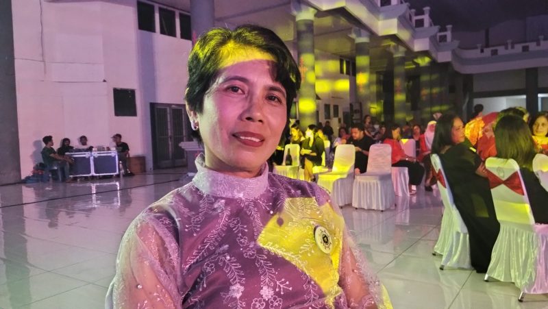 Kepala Sekolah SMP Negeri 1 Ambon, Juliana Pattiasina, S.Pd