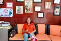 Kepala Sekolah SD Negeri 4 Ambon, Ny. M.J. Wenno, S.Pd