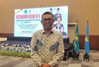 Foto ; Dr. Ruslan Tawari, M.Si. Ketua Harian Dewan Pimpinan Pusat (DPP) Ikatan Alumni Universitas Pattimura (IKAPATTI) dalam Mubes II IKAPATTI